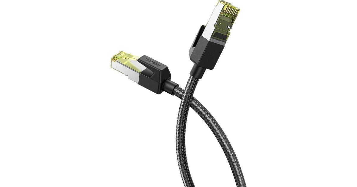 كابل مستدير محمي من UGREEN Cat 7 مع مقابس كابل RJ45 Ethernet 5M مضفرة - أسود