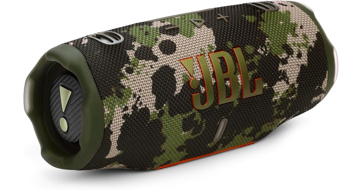 باور بنك (شاحن متنقل) JBL Charge 6 - Portable Waterproof & Drop-Proof Bluetooth Speaker, Bold Pro Sound with AI Sound Boost, 28Hrs of Playtime, Built-in & Comes with a Sturdy/Removable Carrying Strap - Squad